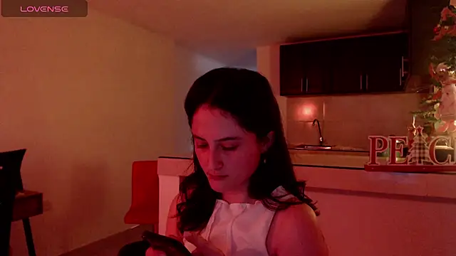 AlissonnFoxx online show from 12-27-24, 10:37