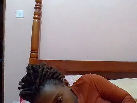 sweetbabra1 online show from 06-07-26, 08:51