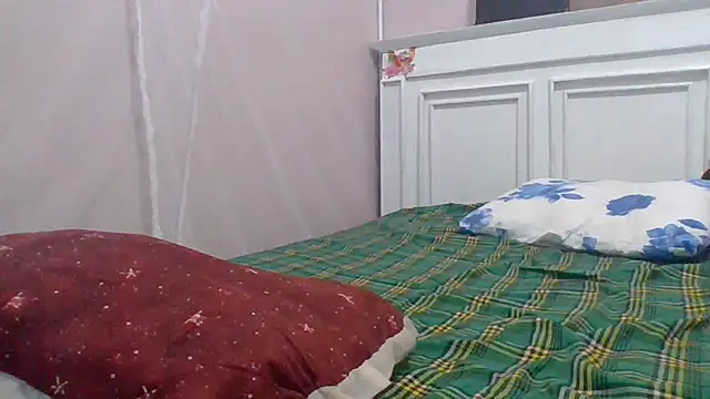 sweet-fancy online show from 08-07-26, 05:53