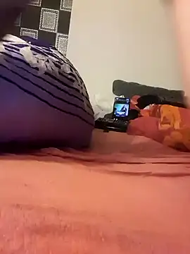 Snapshot of PIercingBoy38 chatting on 02-01-25, 11:16 PIercingBoy38 online show from 02-01-25, 11:16