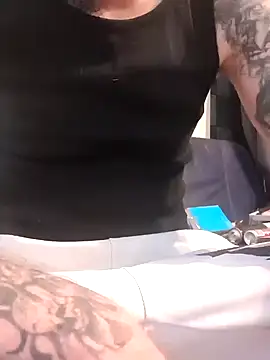 Snapshot of PIercingBoy38 chatting on 02-02-25, 12:46 PIercingBoy38 online show from 02-02-25, 12:46