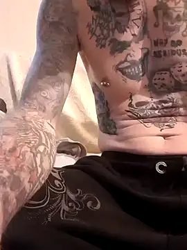 Snapshot of PIercingBoy38 chatting on 02-04-25, 02:21 PIercingBoy38 online show from 02-04-25, 02:21