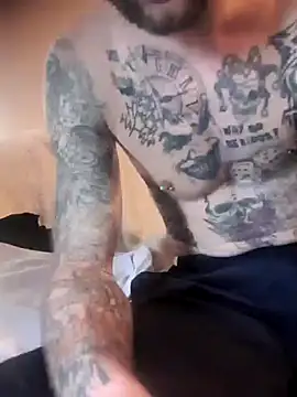 Snapshot of PIercingBoy38 chatting on 02-10-25, 11:46 PIercingBoy38 online show from 02-10-25, 11:46