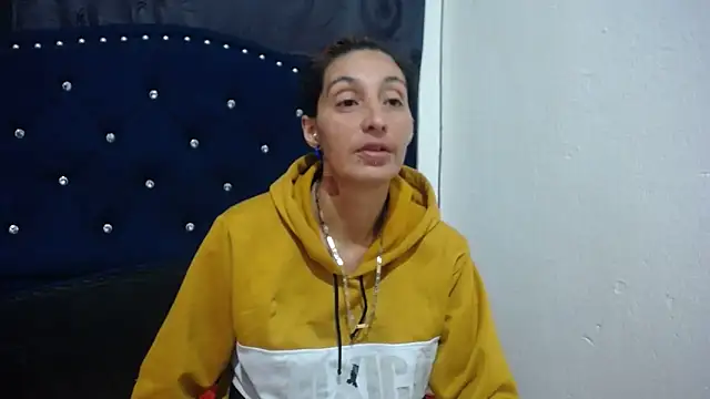 Snapshot of anyu1306 chatting on 12-24-24, 08:22 anyu1306 online show from 12-24-24, 08:22