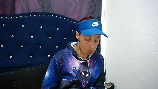 Snapshot of anyu1306 chatting on 02-19-25, 06:10 anyu1306 online show from 02-19-25, 06:10