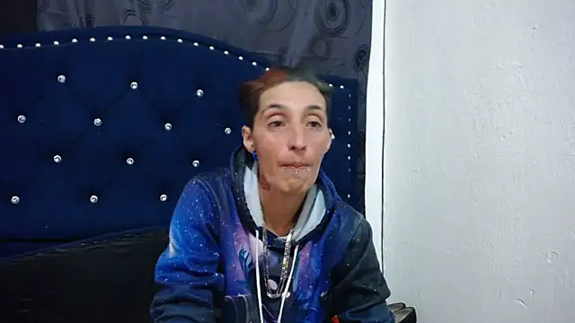 Snapshot of anyu1306 chatting on 02-23-25, 05:45 anyu1306 online show from 02-23-25, 05:45