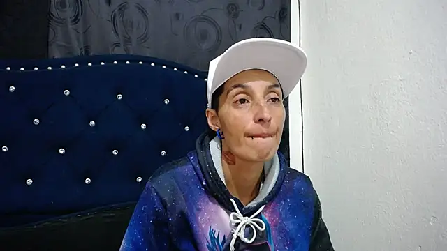 Snapshot of anyu1306 chatting on 02-26-25, 02:59 anyu1306 online show from 02-26-25, 02:59