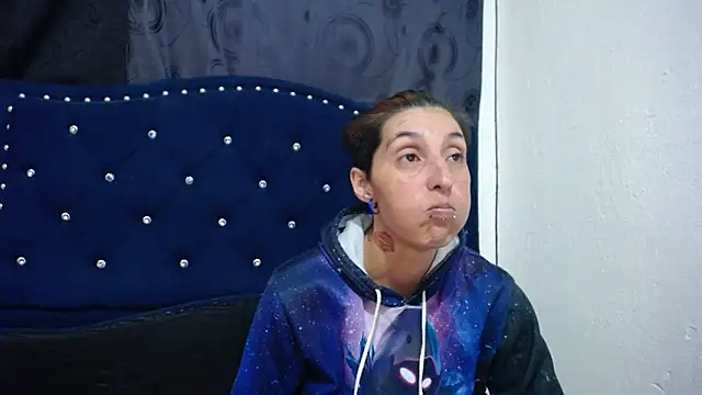 Snapshot of anyu1306 chatting on 03-22-25, 02:16 anyu1306 online show from 03-22-25, 02:16