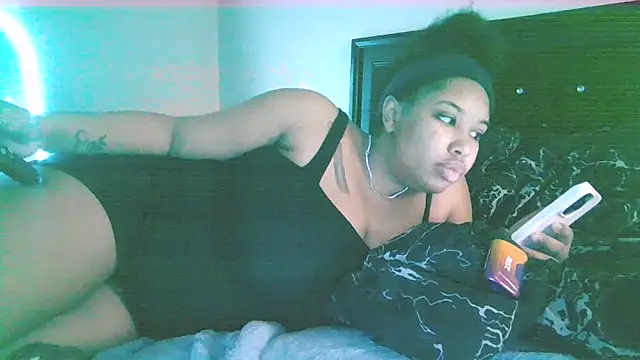 creamdreammmm online show from 11-25-25, 11:49