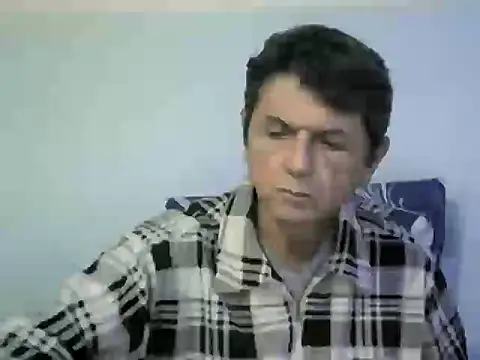 Snapshot of czarek888 chatting on 10-31-25, 06:20 czarek888 online show from 10-31-25, 06:20