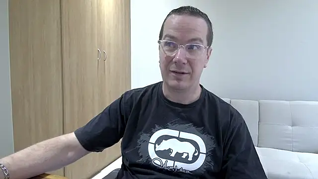 Snapshot of BrettJ81 chatting on 04-19-26, 11:42 BrettJ81 online show from 04-19-26, 11:42
