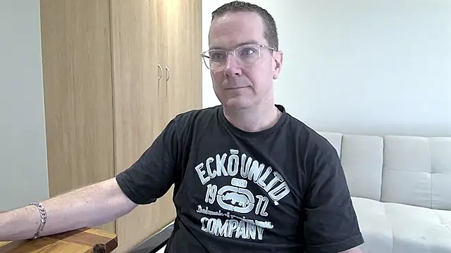 Snapshot of BrettJ81 chatting on 04-27-26, 11:52 BrettJ81 online show from 04-27-26, 11:52
