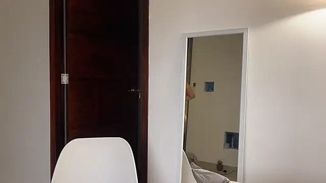 Snapshot of mommy_nadin chatting on 12-08-24, 11:29 mommy nadin online show from 12-08-24, 11:29