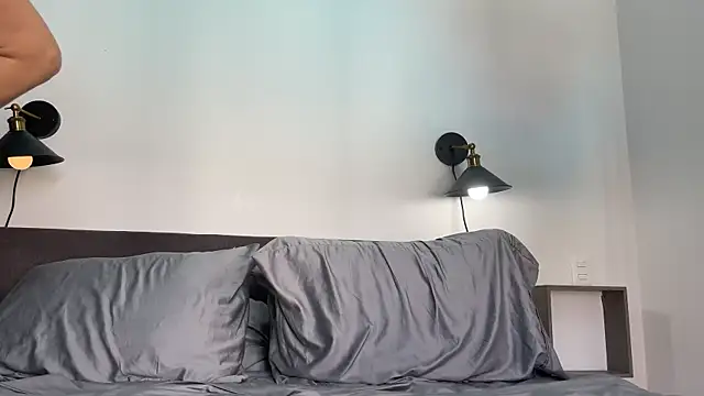 Snapshot of mommy_nadin chatting on 12-28-24, 08:36 mommy nadin online show from 12-28-24, 08:36