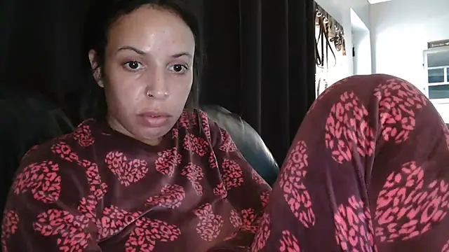 Snapshot of MadyTaylor chatting on 09-11-25, 05:13 MadyTaylor online show from 09-11-25, 05:13