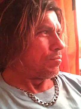 Snapshot of kvr27 chatting on 02-12-26, 12:11 kvr27 online show from 02-12-26, 12:11