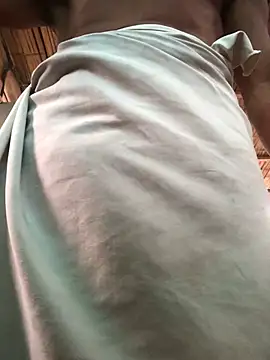 Snapshot of kvr27 chatting on 02-15-26, 12:03 kvr27 online show from 02-15-26, 12:03