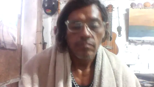 Snapshot of kvr27 chatting on 03-22-26, 11:24 kvr27 online show from 03-22-26, 11:24