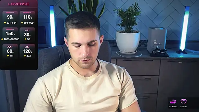 Sweeet  boy online show from 01-04-25, 04:22