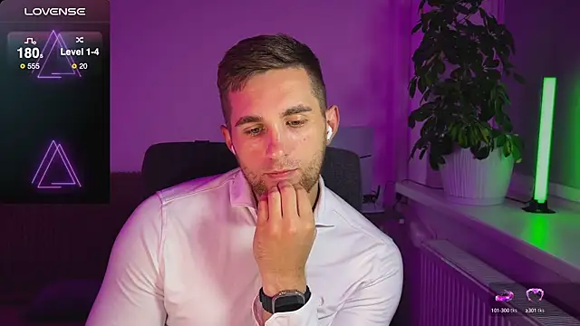 Sweeet  boy online show from 10-12-25, 03:44