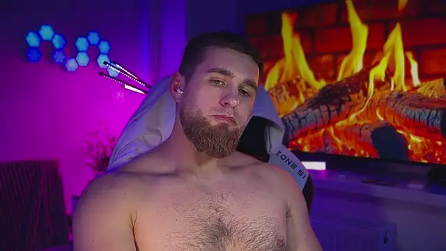 Snapshot of Sweeet__boy chatting on 02-18-26, 09:44 Sweeet boy online show from 02-18-26, 09:44