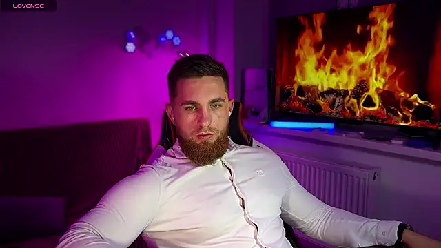 Snapshot of Sweeet__boy chatting on 03-11-26, 09:32 Sweeet boy online show from 03-11-26, 09:32