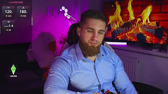 Snapshot of Sweeet__boy chatting on 03-23-26, 04:22 Sweeet boy online show from 03-23-26, 04:22