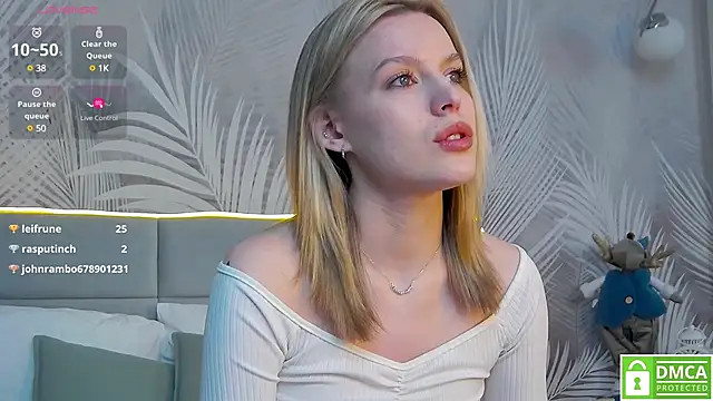 AmaliaBell online show from 12-22-24, 04:59