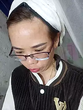   Mai-love19   online show from 01-19-25, 11:34