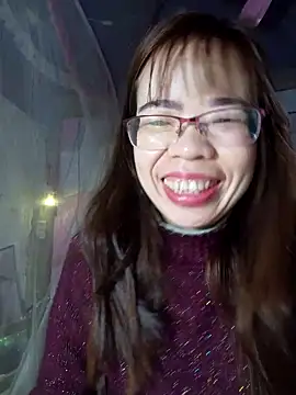   Mai-love19   online show from 02-10-25, 11:45
