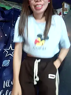   Mai-love19   online show from 02-15-25, 08:54