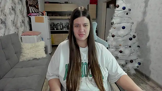 Lis Kollen online show from 12-20-25, 03:41