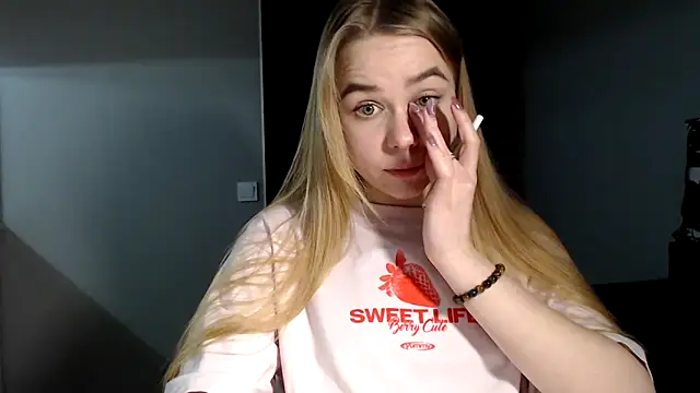 Snapshot of Sunbeam_ chatting on 01-28-25, 08:26 Sunbeam online show from 01-28-25, 08:26