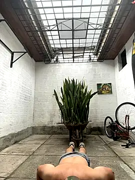 oliver price1 online show from 10-08-25, 04:26