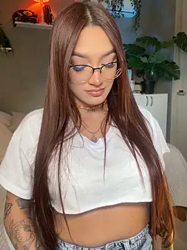 DaniDusan  online show from 10-03-25, 04:15