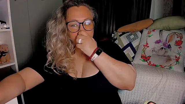 CumOnMy Tits online show from 06-27-26, 02:38