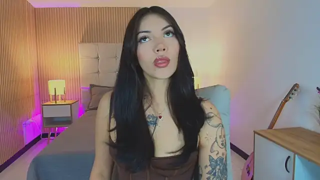 Baby Venuss online show from 06-25-26, 03:28