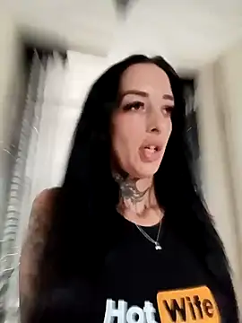 Snapshot of Adrena_Lina999 chatting on 01-18-26, 01:15 Adrena Lina999 online show from 01-18-26, 01:15