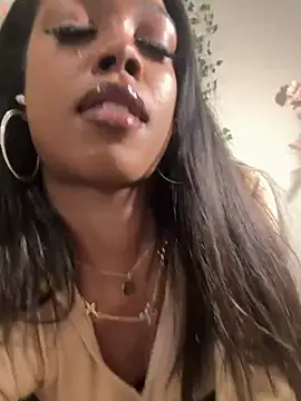 mismialove online show from 06-26-26, 05:23