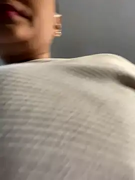 Snapshot of sofia_xxx02 chatting on 10-20-25, 11:54 sofia xxx02 online show from 10-20-25, 11:54