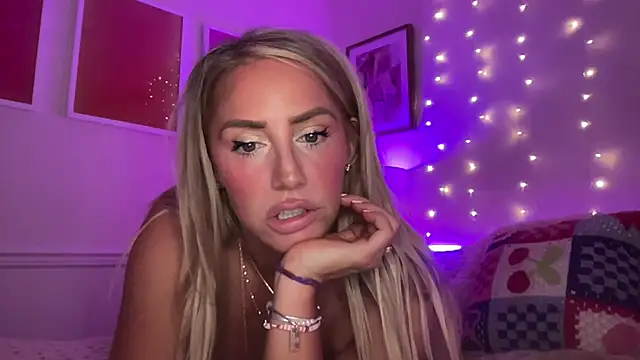 Fitnessbabe69 online show from 05-27-26, 11:07