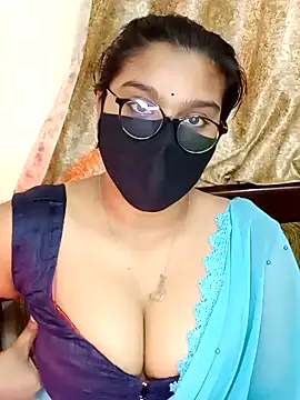 Jasmine jaaan online show from 02-04-25, 08:46